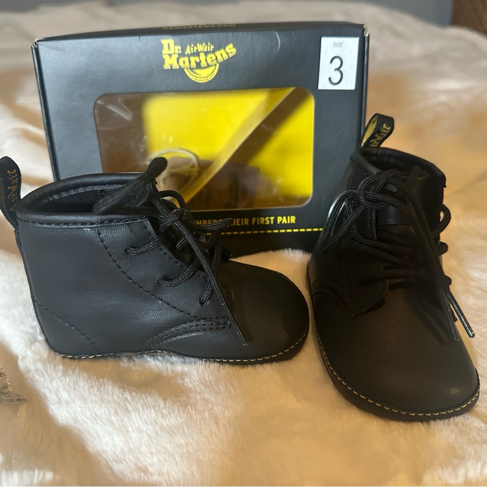 NIB Baby Doc Martens 1460 crib shoe
